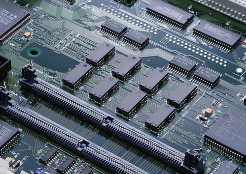 不懼疫情，中國集成電路設(shè)計業(yè)增速超20%展現(xiàn)強勁韌性
